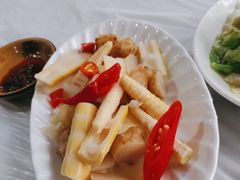 峨眉山山泉泡笋子-明升萝卜汤