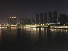 -南京眼步行桥