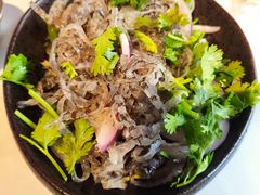 泡椒鱼皮-蚝堡海鲜·威海菜·海肠捞饭·烧烤·亚洲吃蚝公司(幸福门店)