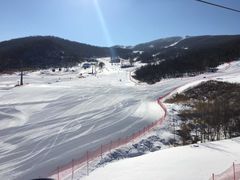 -中旅松花湖滑雪场