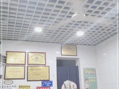 大堂-覃肥叔桂林米粉(粮道街店)