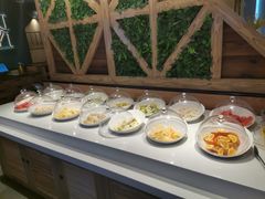 自助取餐区-豪客来牛排(商汇人和广场店)