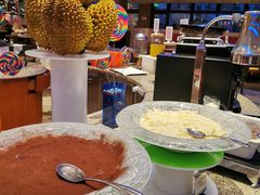 -咖啡苑自助餐厅·中国大饭店