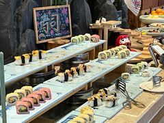 -大中华希尔顿酒店-念自助餐·嗨啤·小龙虾