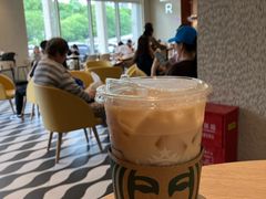 -星巴克臻选(莘庄仲盛店)