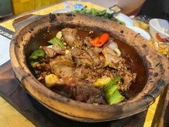 生啫牛舌-天宝食坊·啫啫煲大排档(西华路店)