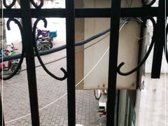-煲煲香快餐(南京路店)