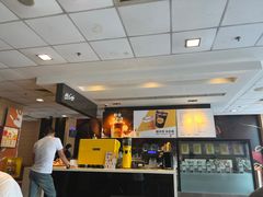 -麦当劳(七宝乐购店)