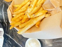 -LES ELITES 英集荟(南京西路店)