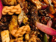 招牌耗儿鱼-休记光头香辣蟹干锅店(衣冠庙店)