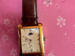 -小飞侠奢侈品回收 寄卖 养护(宝山宝龙广场店)