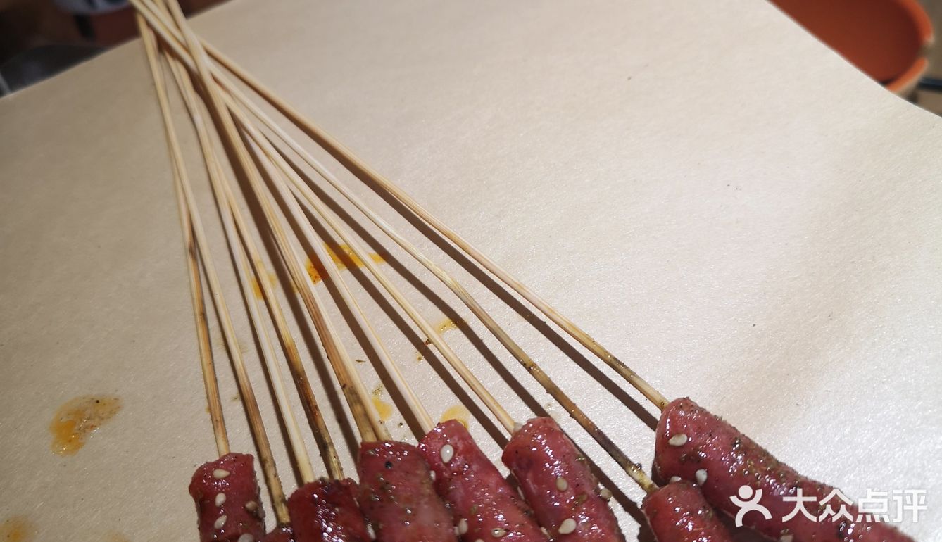 在店里一直忙前忙后，服务很到位