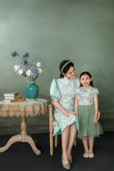 -时光纪亲子全家福照相馆(静安店母女写真父母纪念照)