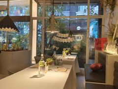 -春树下·树屋花房西餐厅(罍街AS1980店)