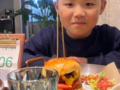 -刀叉遇上筷子中西融合餐厅(南开店)