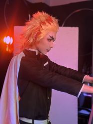 -星元素cosplay动漫摄影写真工作室