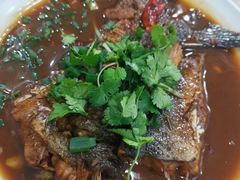 -天乐农家鱼头王(天目湖店)