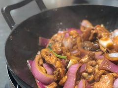 -胡须佬鸡煲四季火锅店(石厦西村直营店)