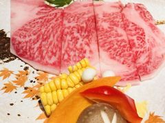 -山川小町·极番烧肉(新地假日广场店)