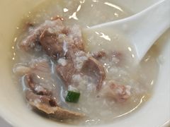 -万山楼海鲜酒家·二十三年老字号