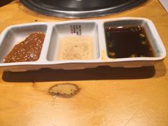 -唯成•韩国炭火烤肉 유성고기