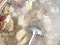 -威邵鸡煲(西华路总店)