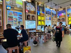 -冶建镜子·老南昌大排档·江西虾王(总店)