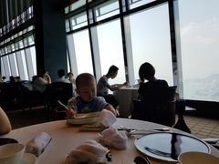 靠窗位-天龙轩(香港丽思卡尔顿酒店)