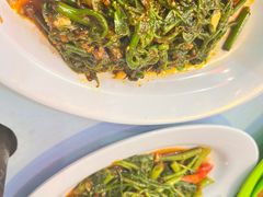 -明记烧鱼美味店