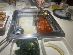 -海底捞火锅鲜切牛肉主题店(长寿路店)