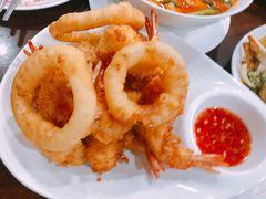 -Dang restaurant (patong phuket)