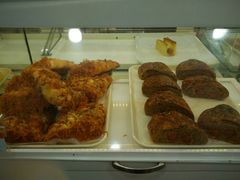 -昆明冠生园·蛋糕·面包(朗悦湾店)