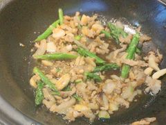 -陈大锅·岳阳鱼馆·地道岳阳菜(美食街店)