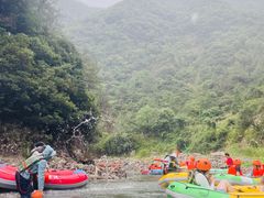 -仙人谷漂流景区
