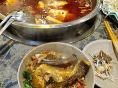 -肖肖酸萝卜鱼火锅(总店)
