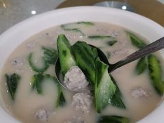 浓骨汤浸鲮鱼滑-农家鸡宴私房菜(城东店)
