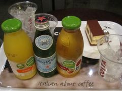 IMG_8827-COSTA COFFEE(武汉天地店)