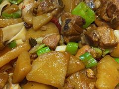 -西部马华清真兰州牛肉面·烧烤夜市(三里河店)