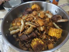 -内蒙焖面大盆骨餐馆(山大路店)