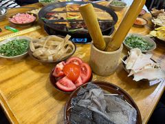 -正南齊北重庆老火锅(光华村直营店)