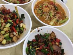 -红色湘菜馆(春风店)