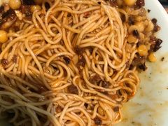 -兵哥豌豆面(雅颂居店)