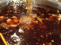 -肖肖酸萝卜鱼火锅(总店)