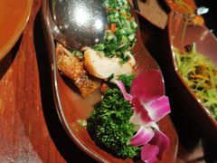 大理风味葱椒鸡-花马天堂云南餐厅 Lost Heaven(外滩店)