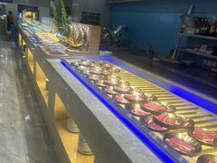 -锤头鲨毛肚海鲜烤肉自助餐厅(国购广场店)