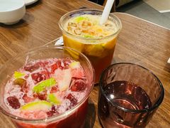 -港丽餐厅(正大店)