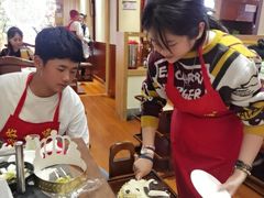 -沸炉重庆老火锅(军事博物馆店)