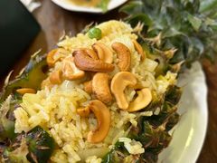 -Dang restaurant (patong phuket)