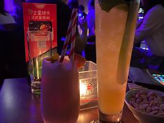 -TZ House音乐现场(来福士中心店)