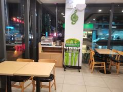 -老乡鸡(武汉中南梅苑小区地铁站店)